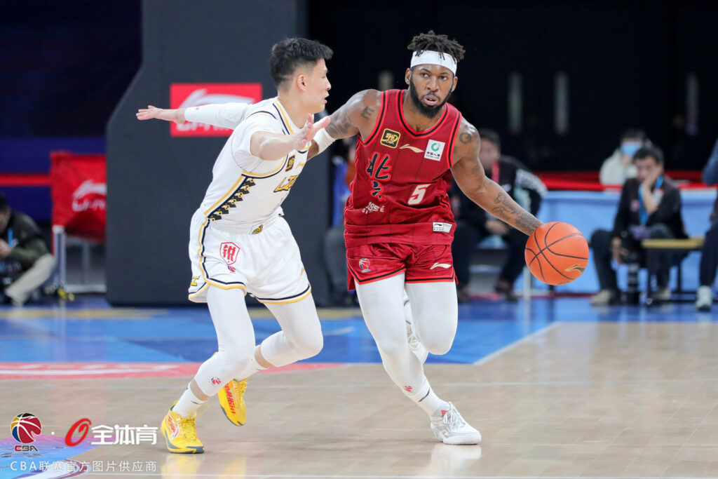 CBA季後賽賽制解析與強隊球員大揭秘:2024-2025賽季必看焦點 2 Osports20351400
